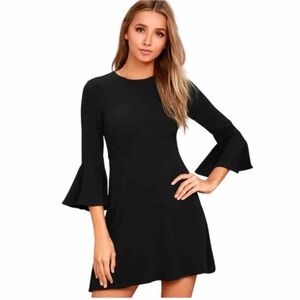 Lulu’s Center of Attention Black Flounce Sleeve Dress Holiday Party Wear Size S